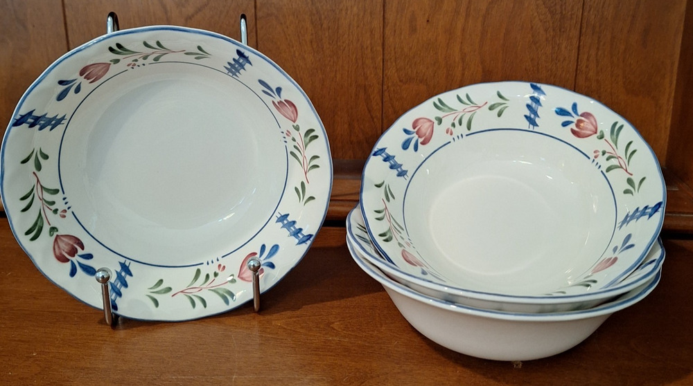 Vintage Nikko Provincial Designs Avondale 6 1/8" Coupe Cereal Bowl Set of Four